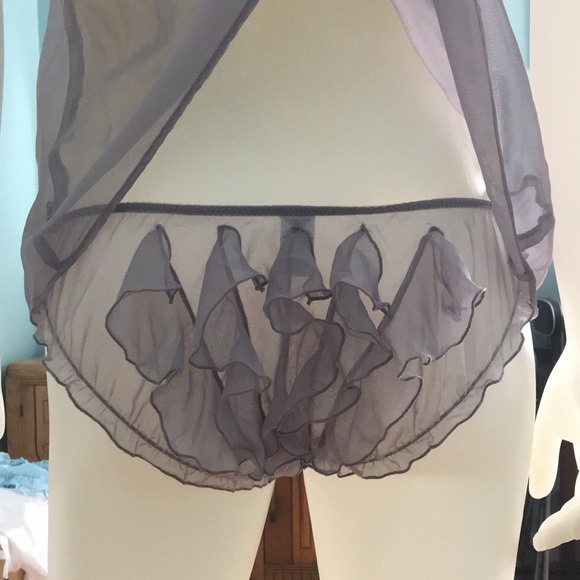 Sexy grey lingerie set - Picture 5 of 6